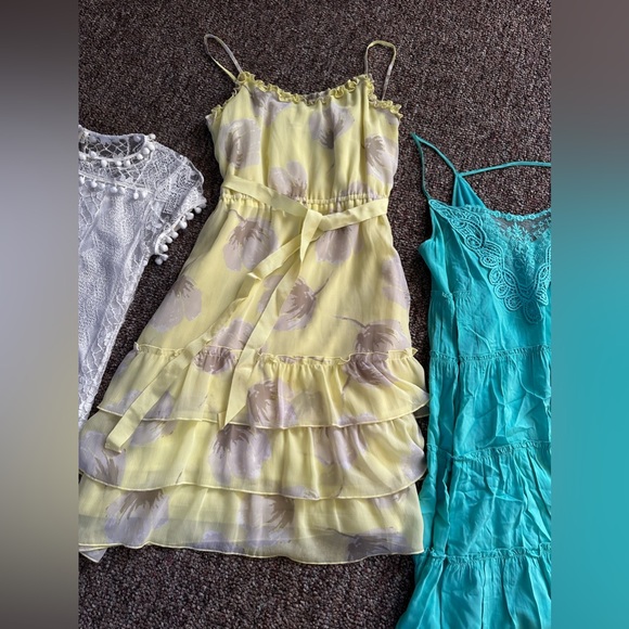 Lot of four sundresses - Picture 3 of 5